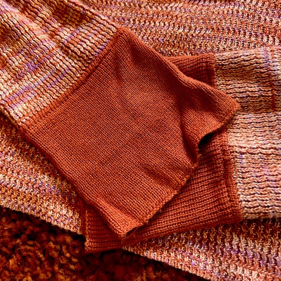 Free People collared sweater shirt. - Picture 4 of 4